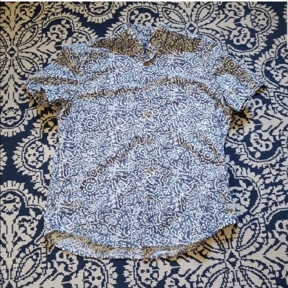 Woven shirt